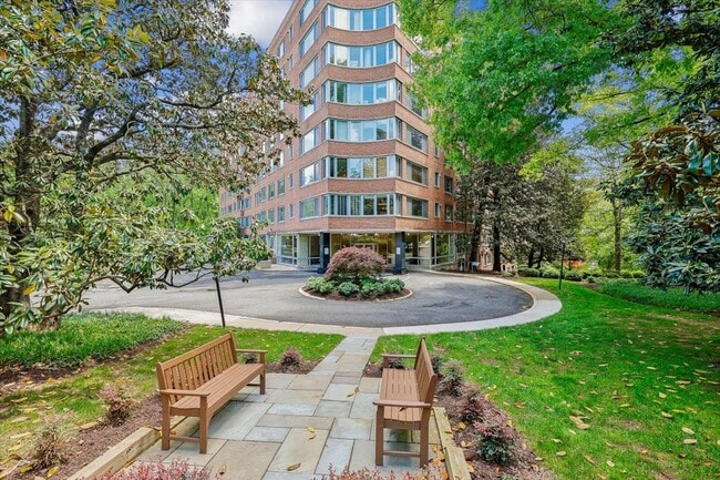 Building Photo - 4200 Cathedral Ave NW