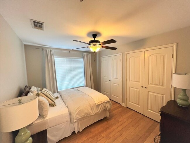 Building Photo - 1307 Norwalk Ln