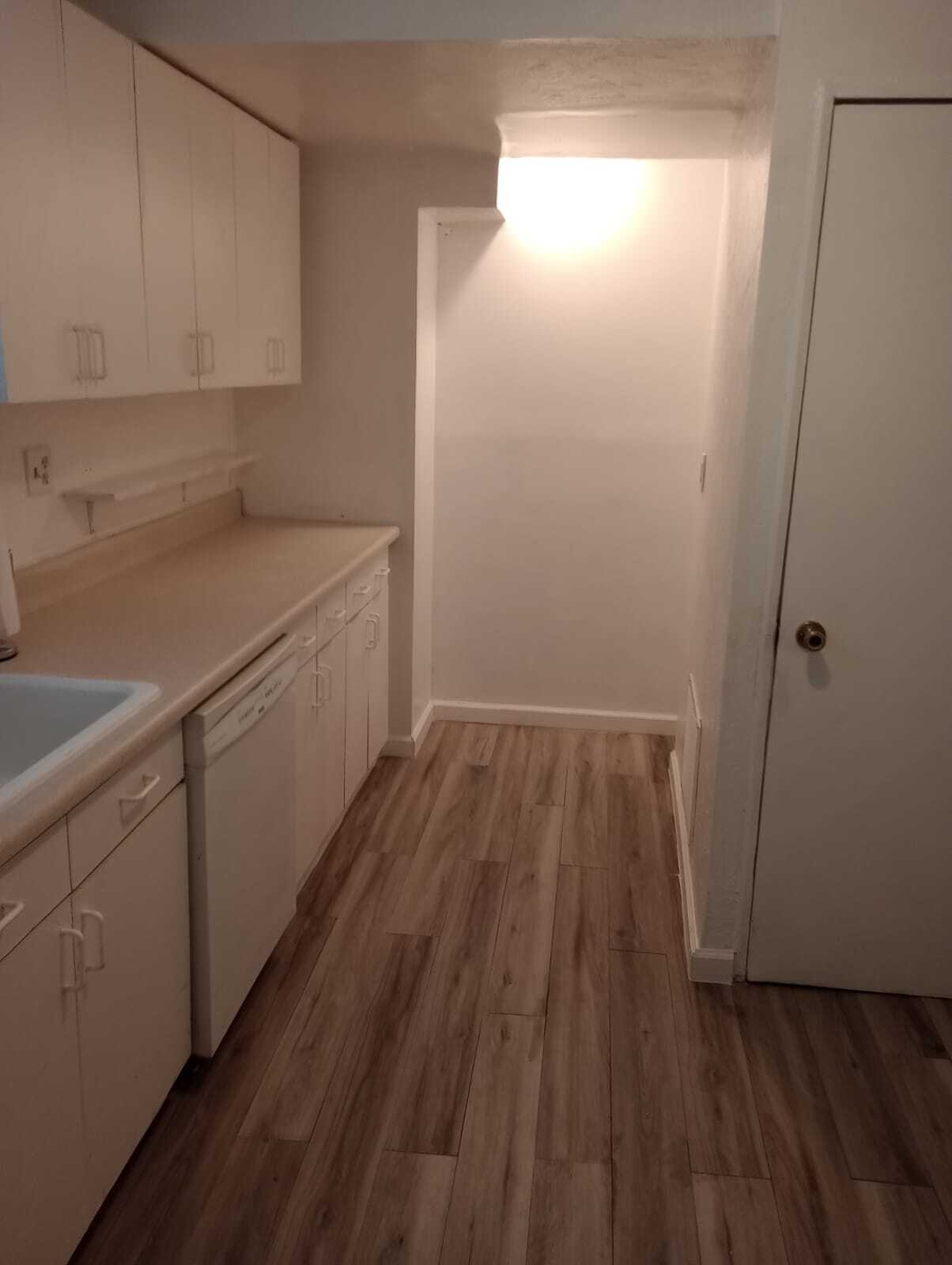 Kitchen flooring - 5655 W Ellsworth Ave