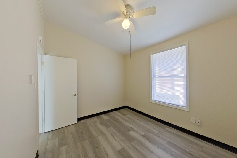 Building Photo - 2445-2447 Hiawatha St