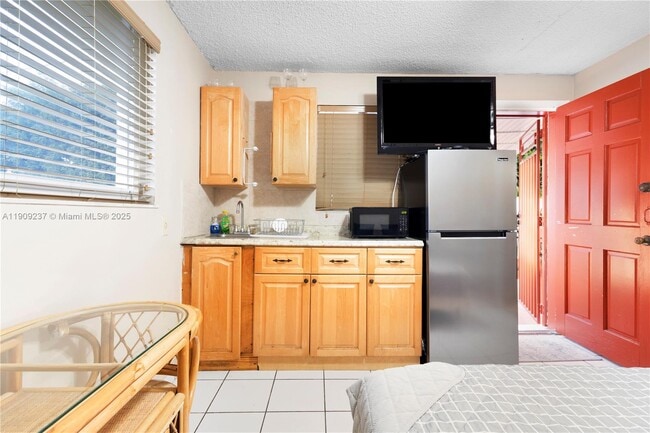 Building Photo - 4500 NW 5th St