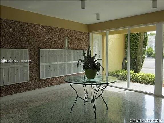 Building Photo - 2690 SW 22nd Ave