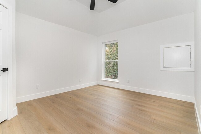 Building Photo - 17732 Windflower Way