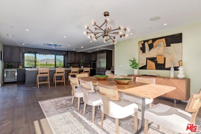 Building Photo - 2841 Montcalm Ave