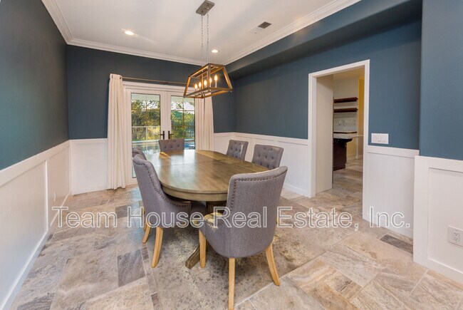 Building Photo - 22324 Circle J Ranch Rd