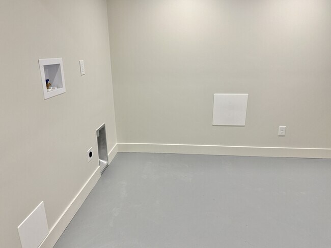 Building Photo - 5687 S 5630 W