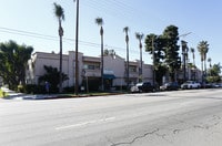 Building Photo - Courtyard Apartments