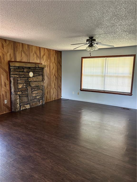 Building Photo - 12828 Trammel Dr