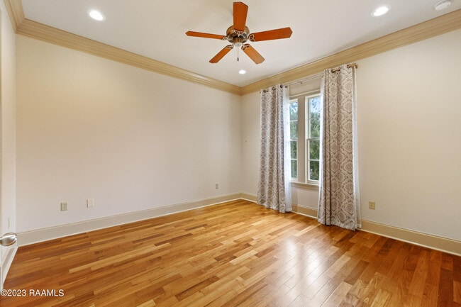 Building Photo - 605 Silverstone Rd