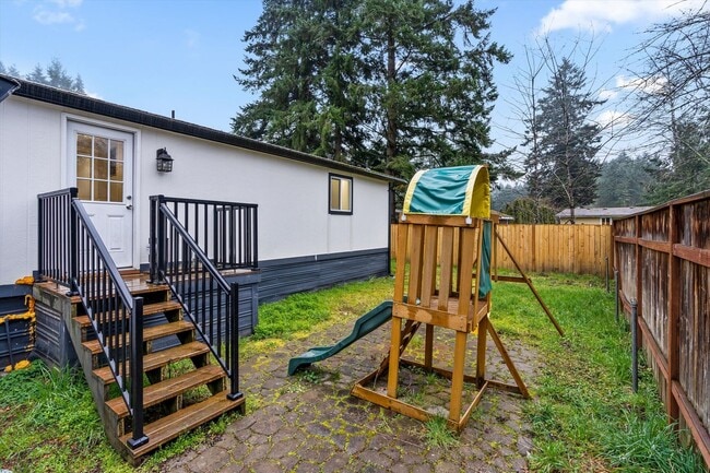 Building Photo - Updated 3 bed Bonney Lake home on dead end street