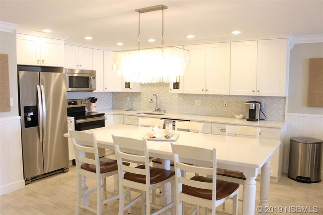 Building Photo - 5501 S Atlantic Ave