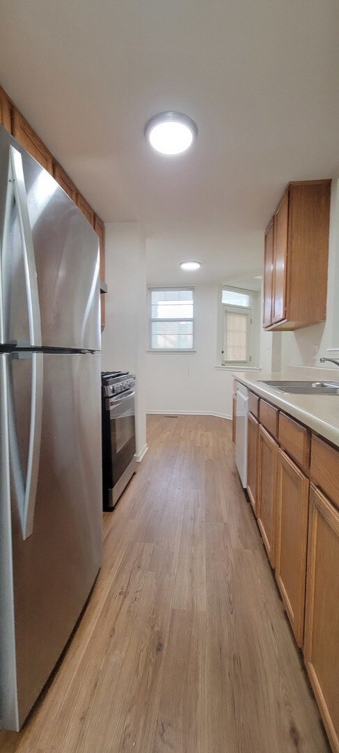 Building Photo - 2871 Vernal Ln