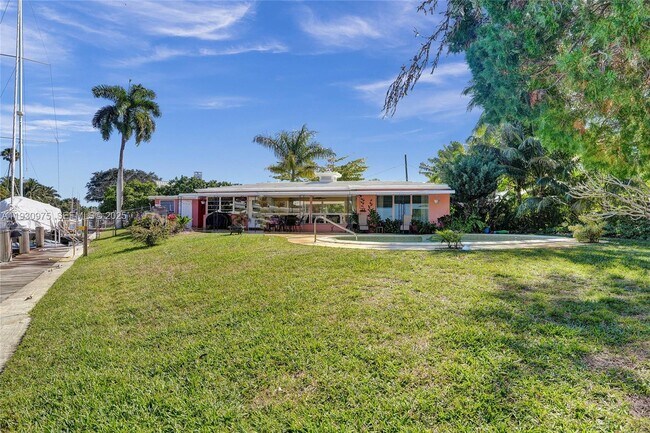 Building Photo - 1321 Mandarin Isle