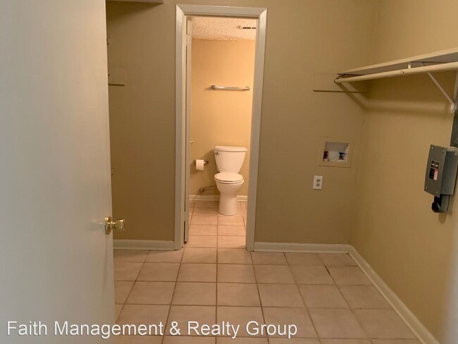 Building Photo - 2 br, 2 bath House - 1710 Ridge Oak Pl Apt 3