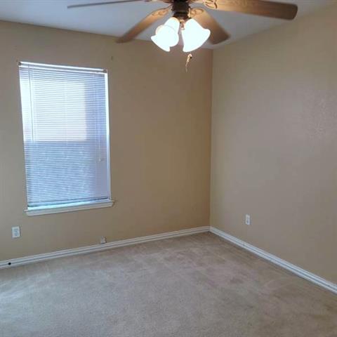 Building Photo - 920 Sierra Vista Ct