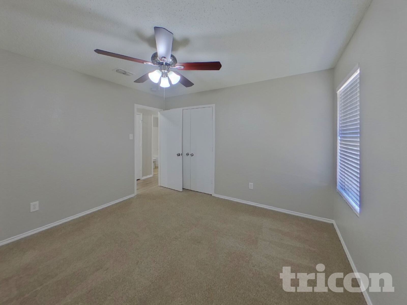 Building Photo - 2983 Celian Dr