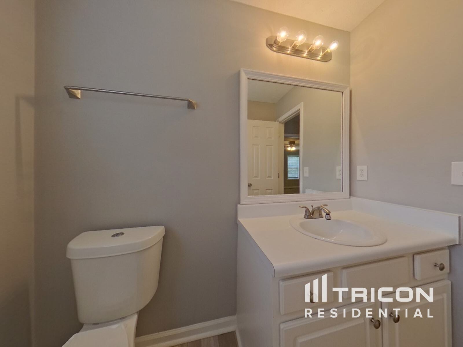 Building Photo - 34 Paradise Way