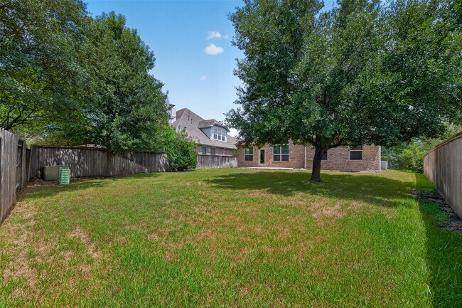 Building Photo - 50 Vershire Cir