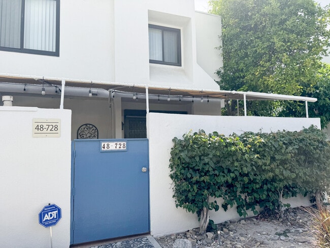 Building Photo - 48728 Desert Flower Dr