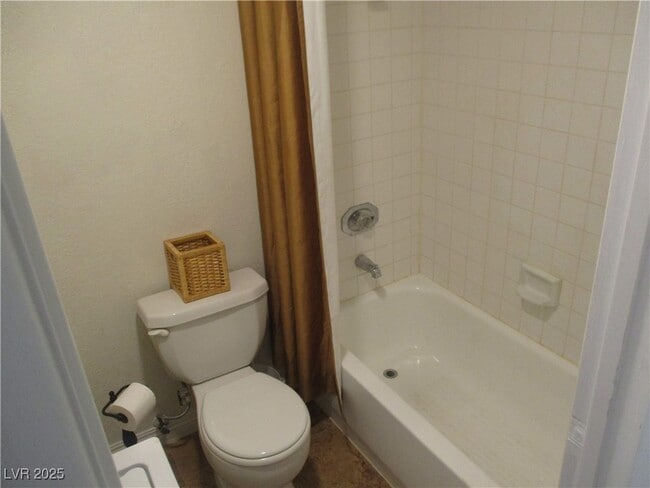 Building Photo - 3602 Gaylord Dr