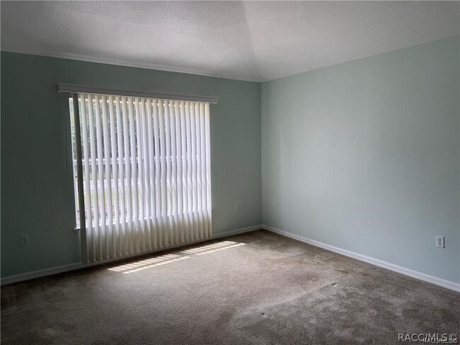 Building Photo - 3 Lindwood Ct