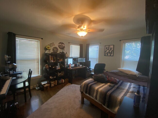 Building Photo - 3801 Avenue G