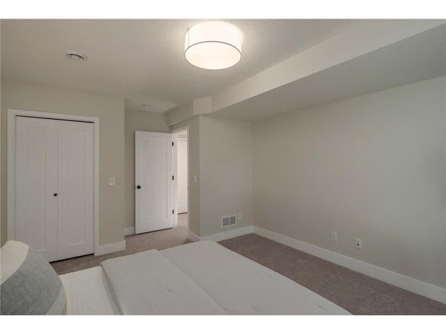Building Photo - 12215 Westridge Ln