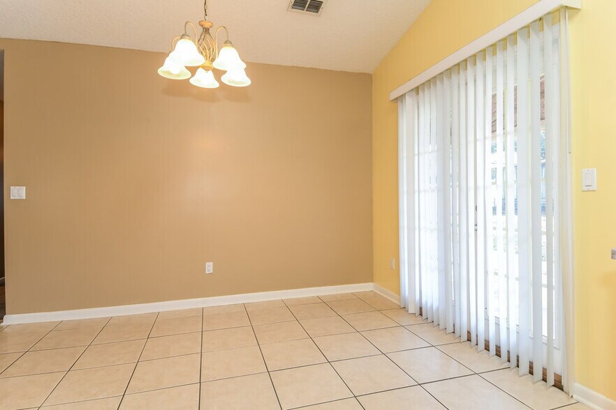 Building Photo - 2291 Richard Lee St