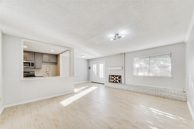 Building Photo - 14228 Misty Meadow Ln