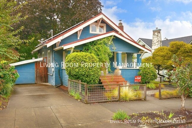 Building Photo - 4335 SE 42nd Ave