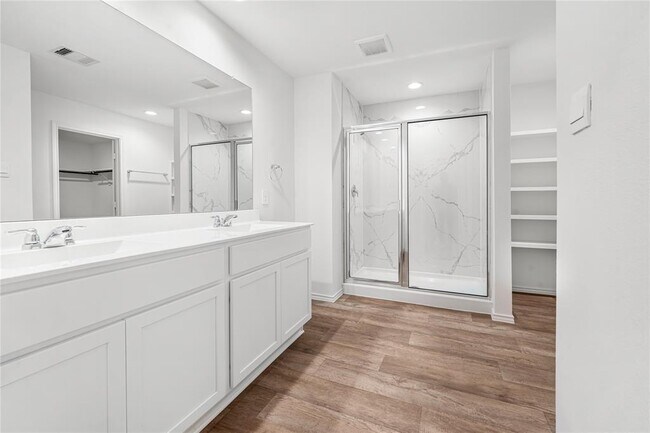 Building Photo - 5603 Poplar Rdg Ct