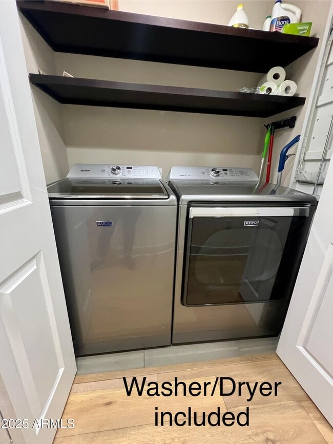 Building Photo - 4803 N Woodmere Fairway