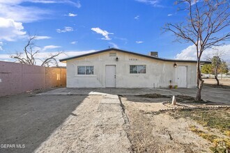 Building Photo - 10216 Celedon Cir