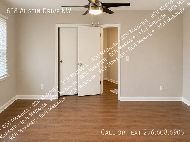 Building Photo - 608 Austin Dr NW