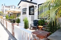 Building Photo - 516 36th St