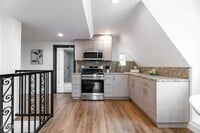 Building Photo - 1161 Ruberta Ave