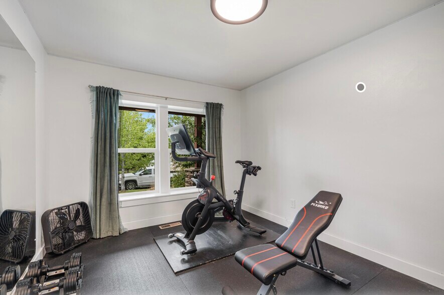 Gym or 4th bedroom - 20881 Top Knot Ln