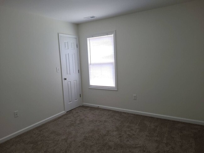 Building Photo - 6032 Brookwood Dr