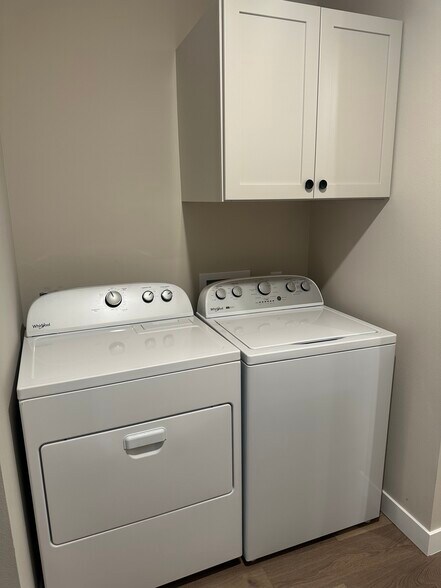 Building Photo - 1504 Lower Trentwood Cir NE