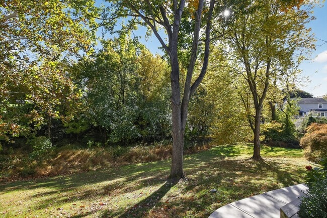 Building Photo - 3459 Howell Ct