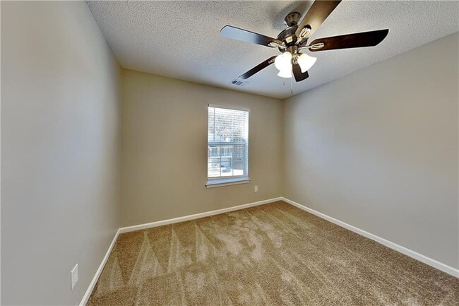 Building Photo - 4094 Sweetsprings Terrace SW