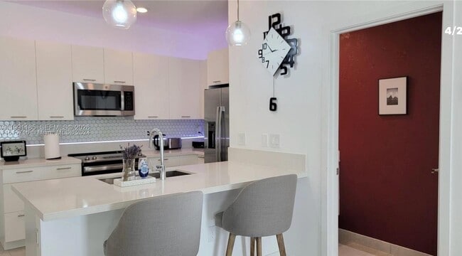 Building Photo - 4675 NW 83rd Pkwy