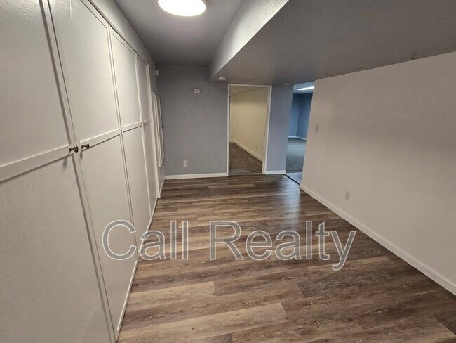 Building Photo - 13324 E Saltese Rd