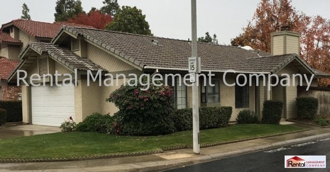 Primary Photo - 461 W Alluvial Ave