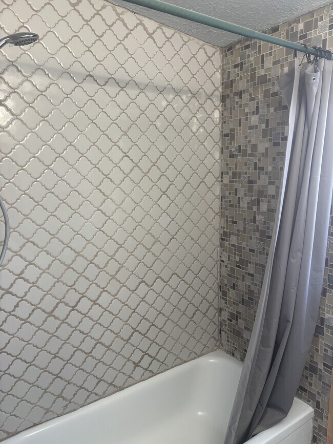 Building Photo - 964 Stokes Ave