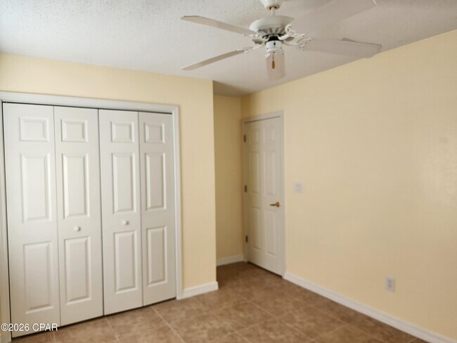 Building Photo - 226 Summerwood Dr