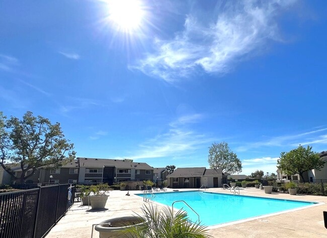 Building Photo - Ground Level 2 Bedroom Condo with Private Patio in Gated Community for Lease