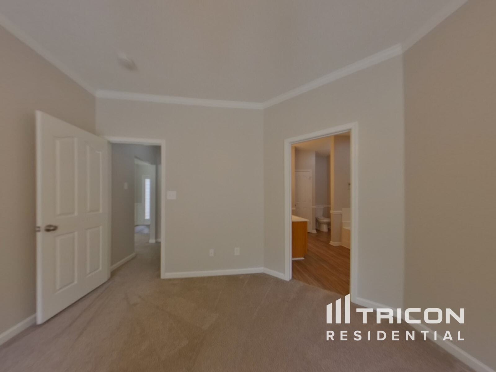 Building Photo - 3743 Sipes Ln