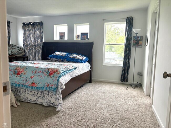 Building Photo - 6120 Medina Spirit Dr