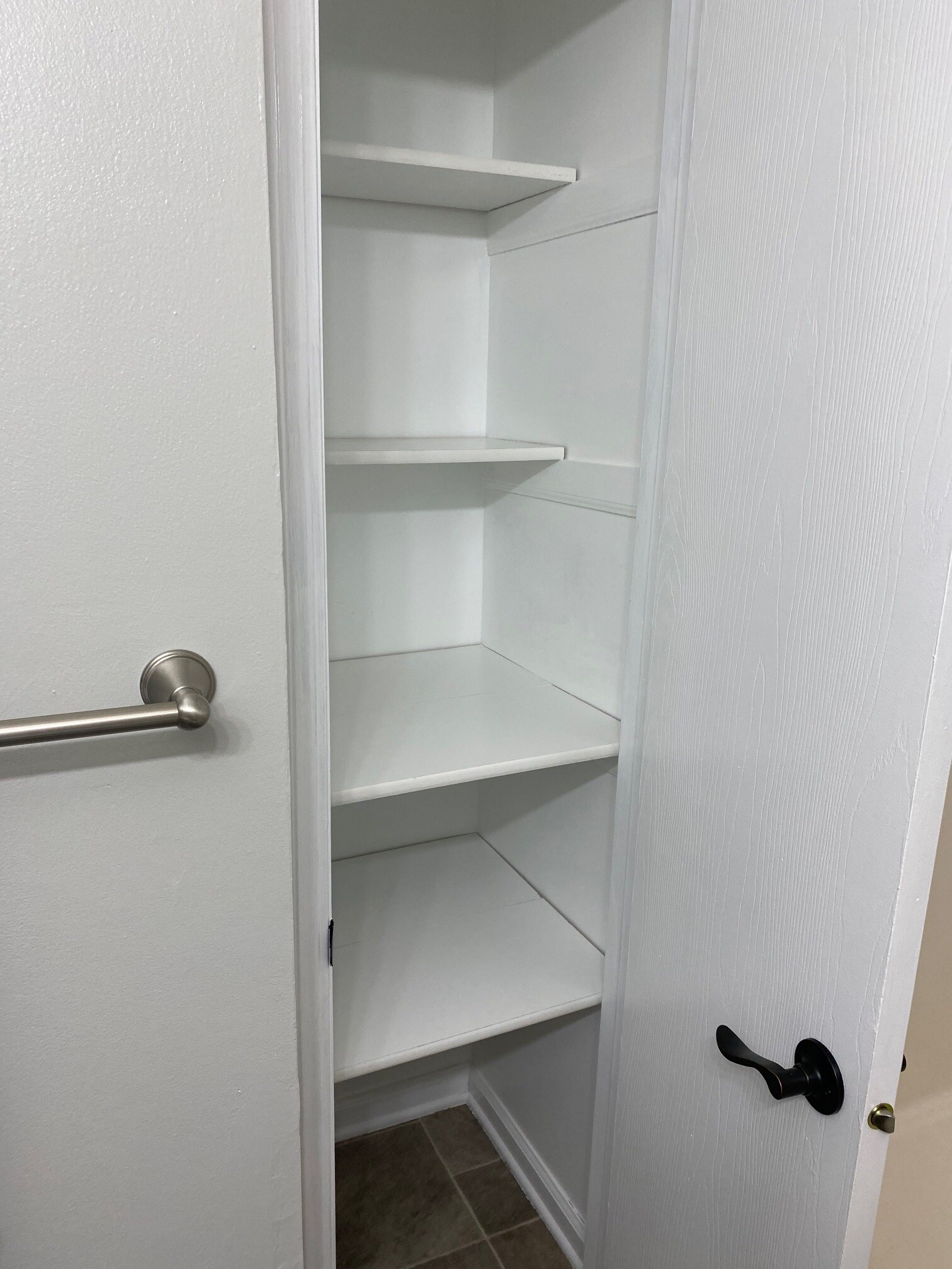 Main bath closet - 1035 Pine St